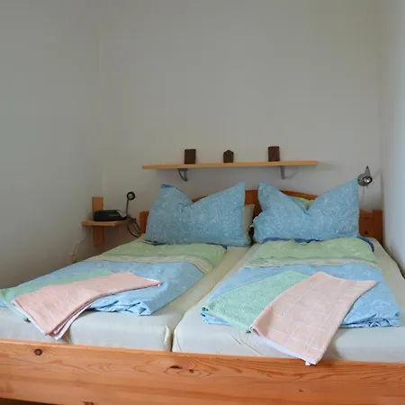 Mrozek, Juergen App 201 Apartamento